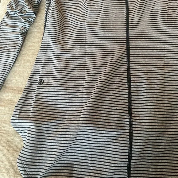 lululemon athletica Black and Gray Striped Long Sleeve Top - Picture 2 of 3